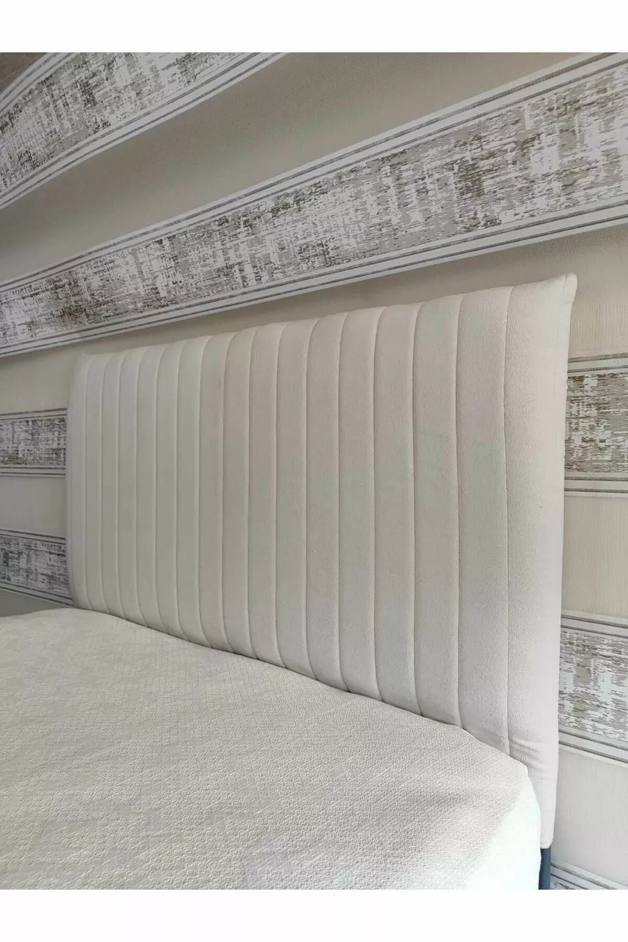 Copertura per testiera del letto Sonne Baza  Cm Crema