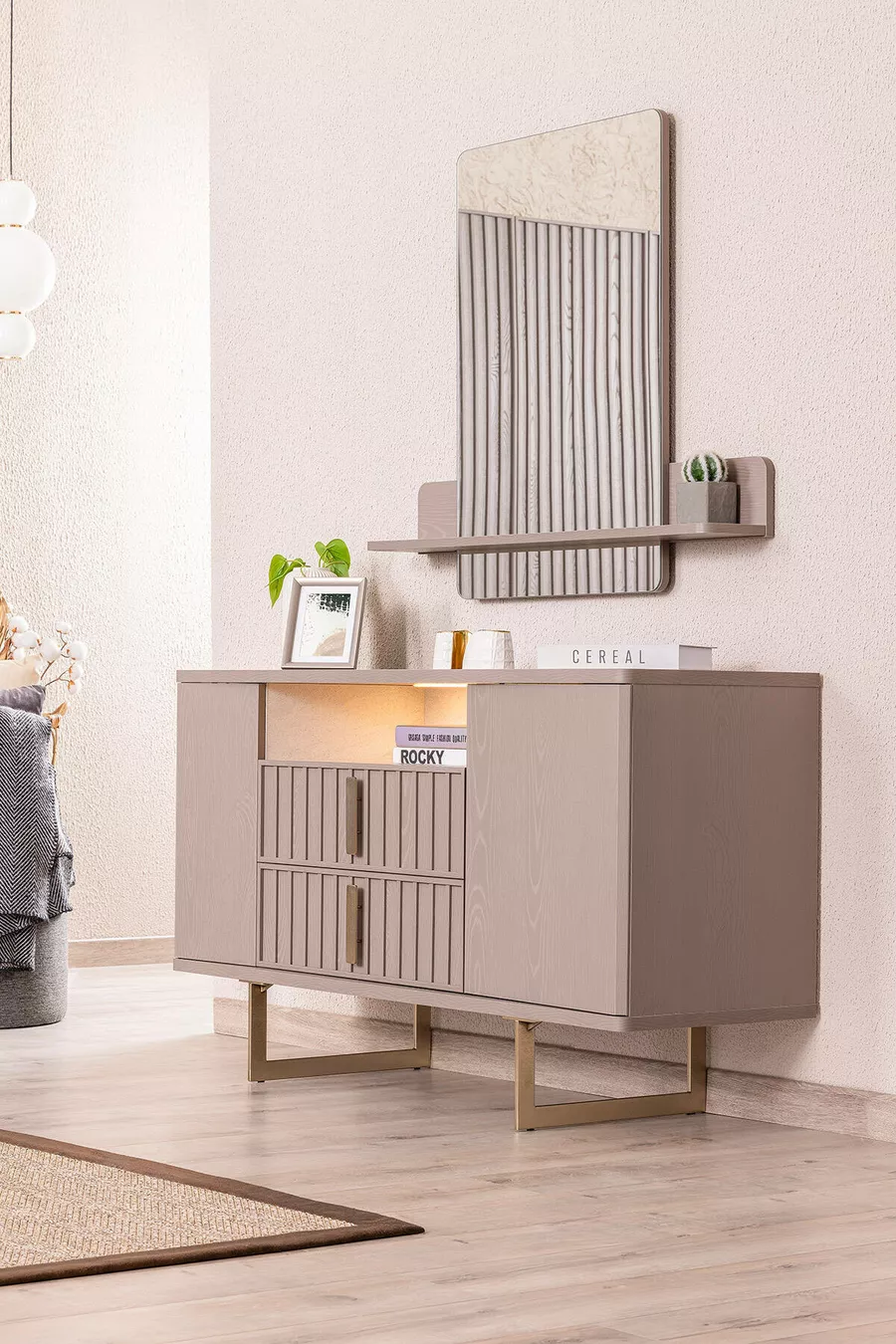 Camera da letto con letto e finiture latte