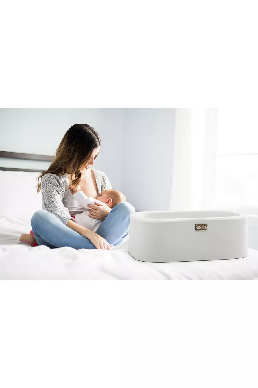 Anne Yanı Beşik Bebek Gold Stand Beyaz Sepet
