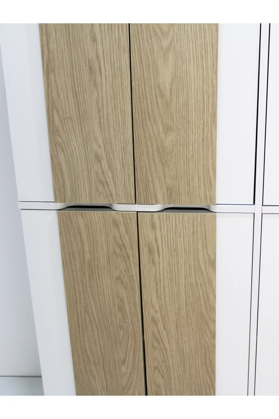 Armoire Poy à 6 portes -  cm H,  cm L - Armoire pour chambre d'enfant et chambre à coucher