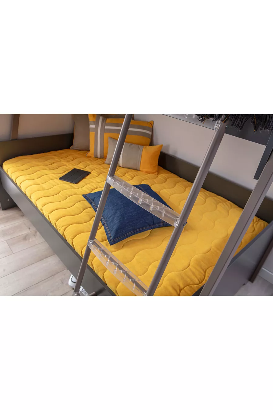 Chambre d'adolescent Loft Lit superposé spacieux x / x