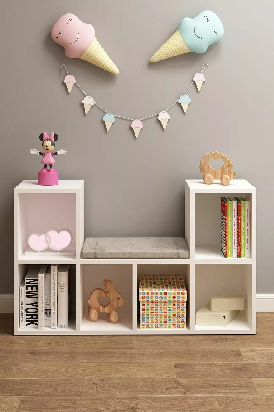 Bibliothèque Linaza Montessori avec coussin
