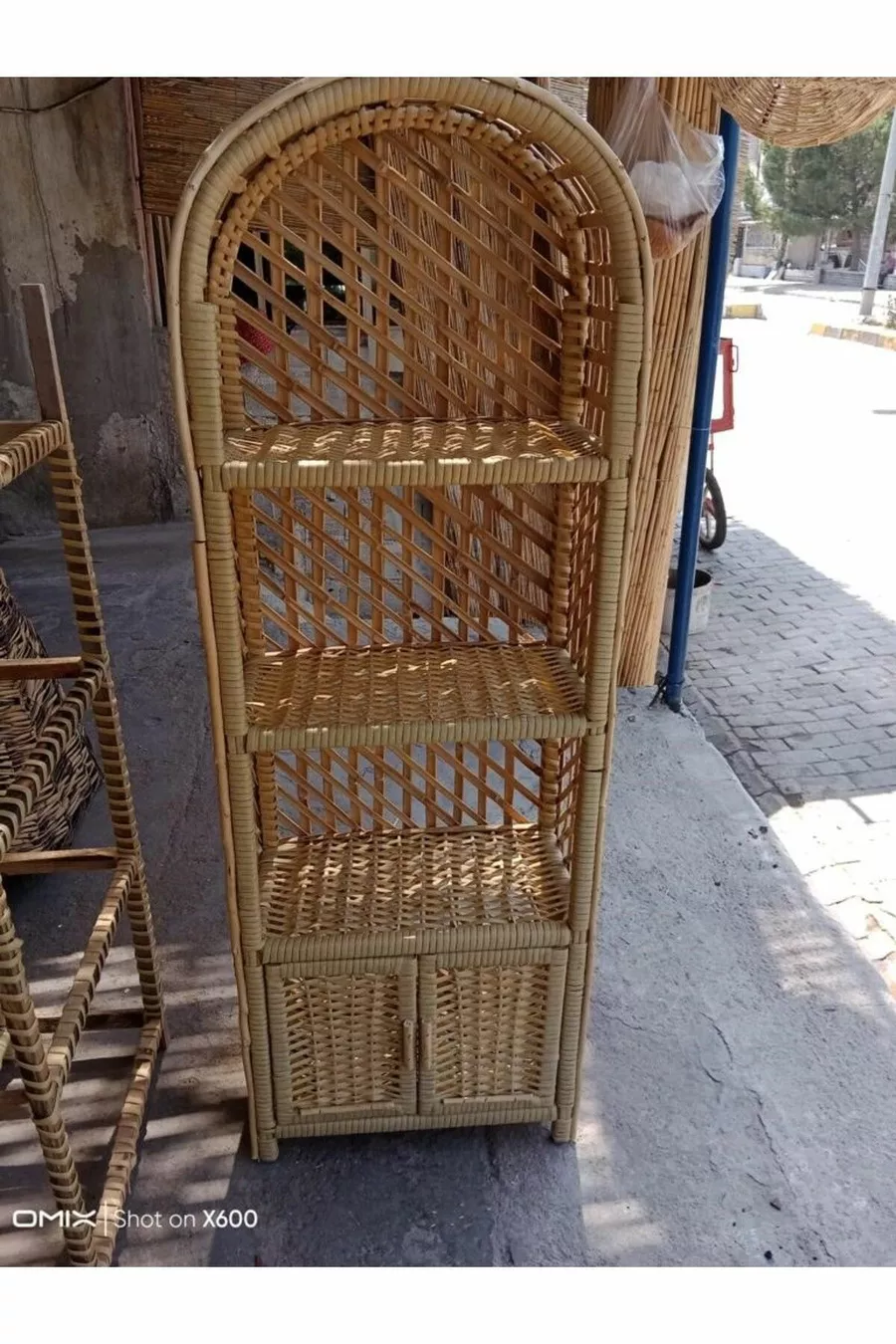 Plastic Wicker 4-Shelf 1-Door Bookcase