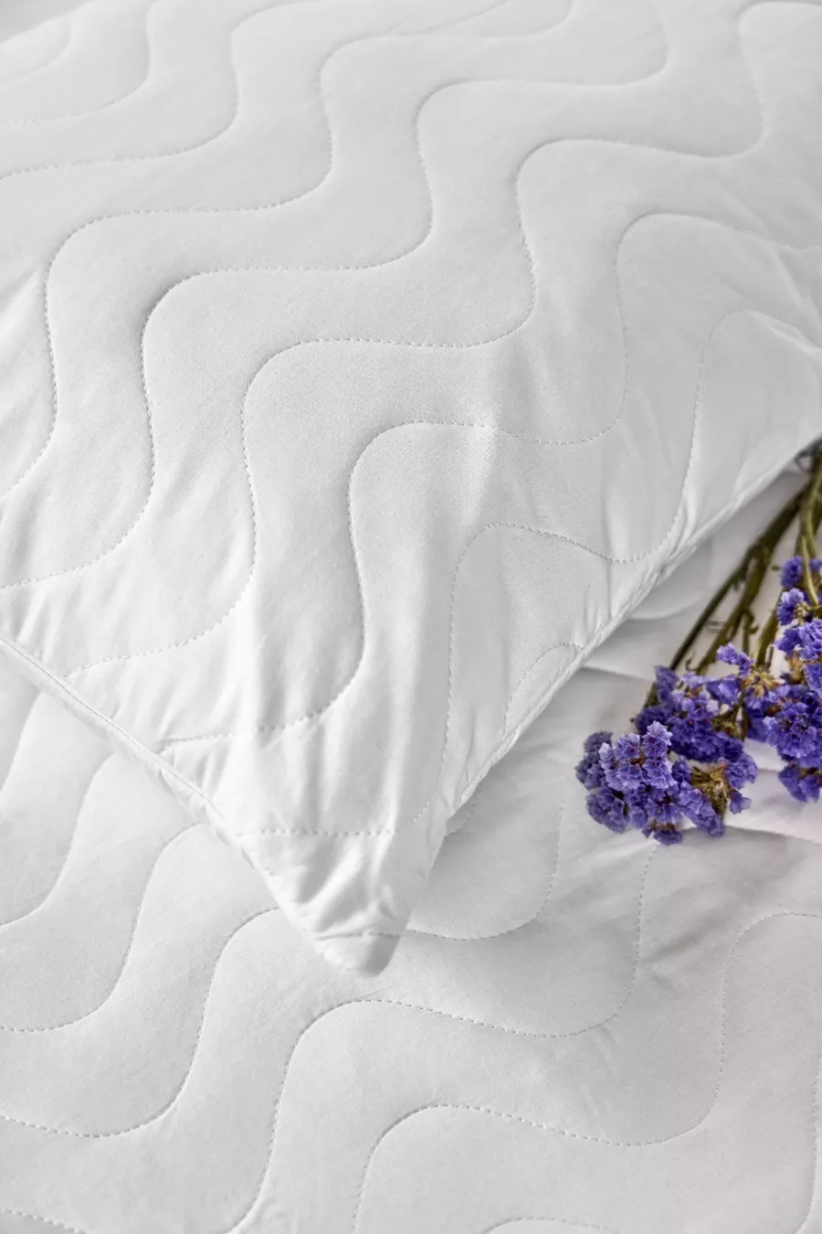 Protège-oreiller doux pour une personne, blanc